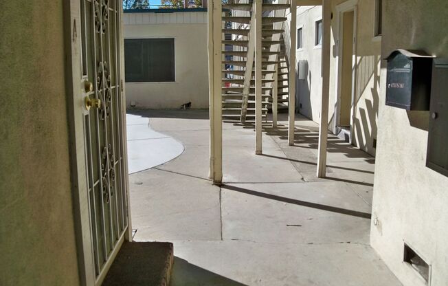 Royal Palm Apartments