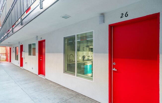 Studio, 1 bath, 338 sqft, $1,595, Unit 26