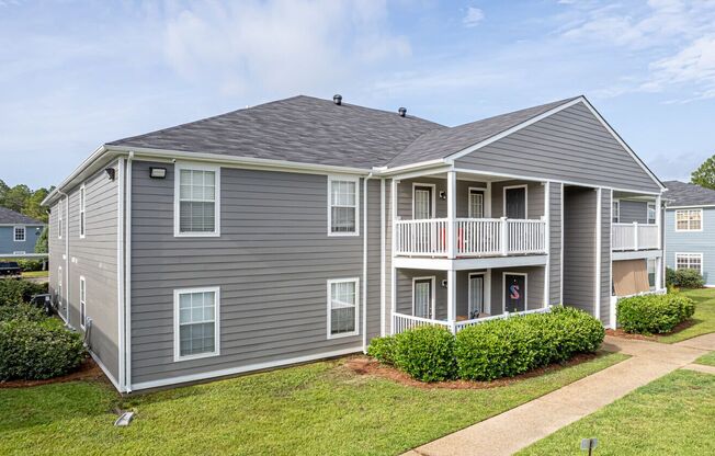 Hampton House Apartments