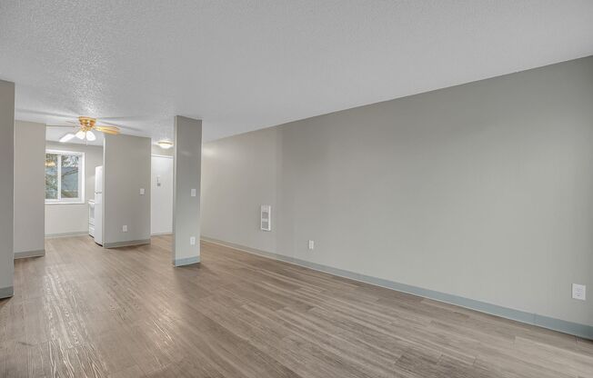 2 beds, 1 bath, 776 sqft, $1,450, Unit 307-034