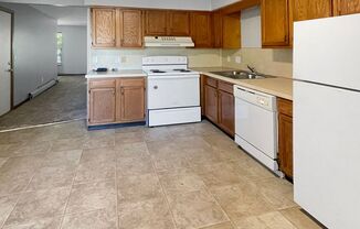 2 beds, 1 bath, $1,150, Unit #3