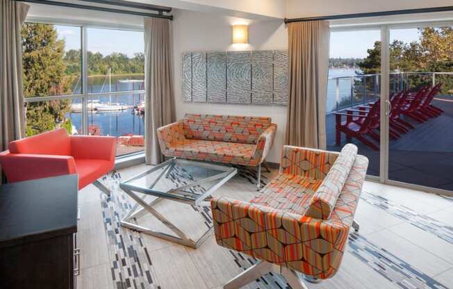 Boathouse Apartments Clubhouse Seating Area