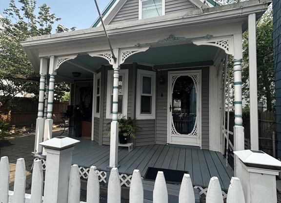 56 HOWARD ST