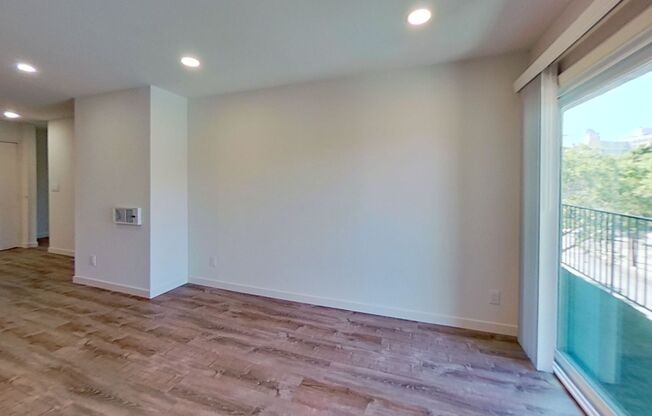 1 bed, 1 bath, 825 sqft, $2,450, Unit 315