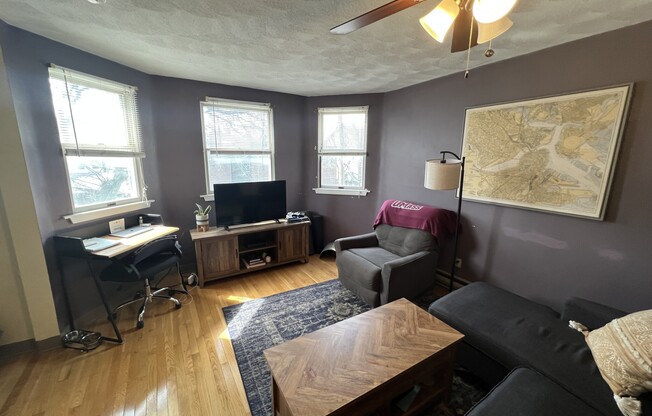 1 bed, 1 bath, $2,850, Unit 2B