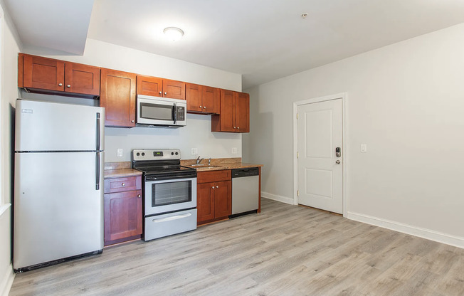 1707 Master Street