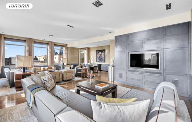 2 beds, 2.5 baths, 2,029 sqft, $18,000, Unit 16N