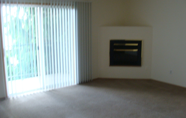 Riverplace Apt