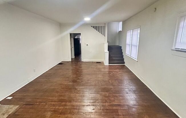 2922-2924 Ruckle Street