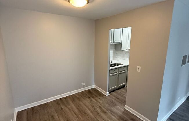 1 bed, 1 bath, $1,750, Unit 201