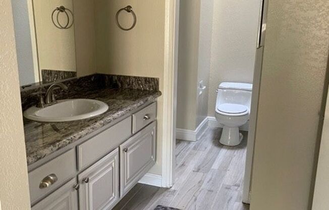 2 beds, 2 baths, $2,495, Unit Unit 390