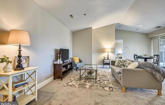 45 ASHLAR HL CT