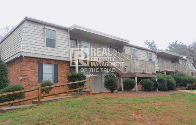 Move in Special! - Main level 2BR/1BA unit available now