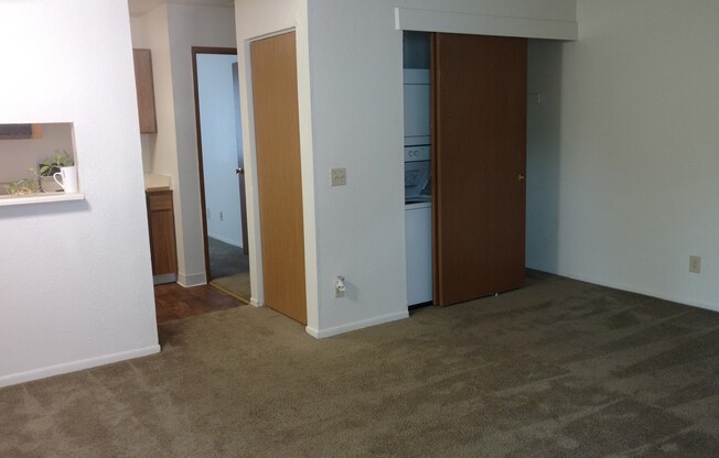 2 beds, 2 baths, 950 sqft, $1,750, Unit CG303