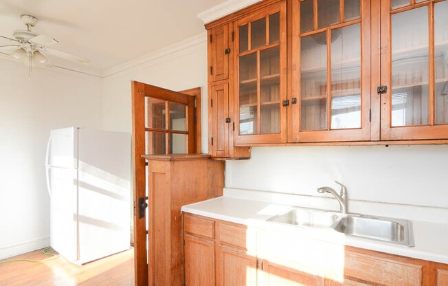 4824 ADDISON