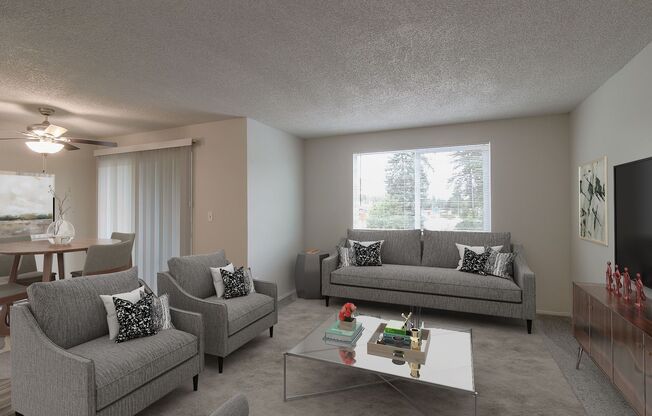 2 beds, 1 bath, $1,575, Unit 14627 - 18