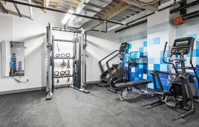 Studio, 1 bath, 450 sqft, $2,095, Unit 5C