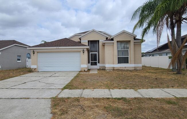 Single Family Pool Home in Lindfields, Kissimmee