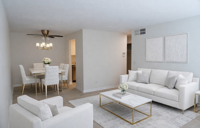 1 bed, 1 bath, $895, Unit 5469-38