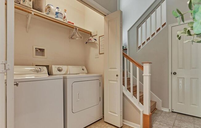 Corner 2 bedroom townhome, The Woodlands