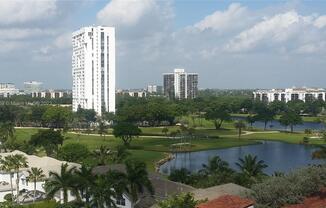 19900 E COUNTRY CLUB DR