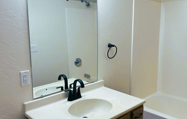 2 beds, 2 baths, 1,275 sqft, $1,299.99, Unit 1081-24