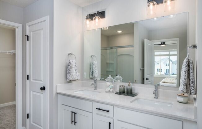 Acclaim of Woodbury – Modern Living, Thoughtfully Designed