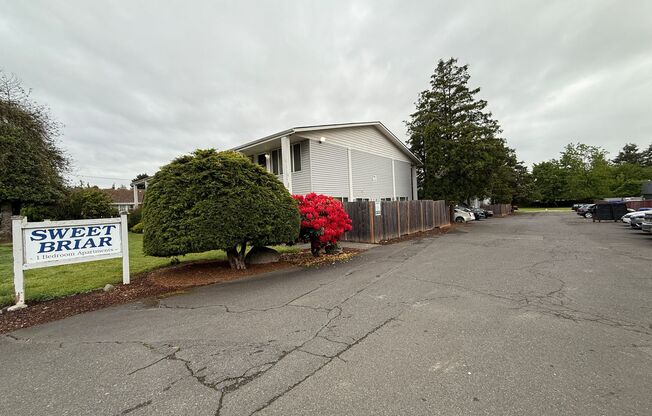 Sweetbriar Apartments