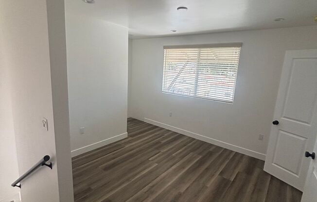 6909 Otis Ave.