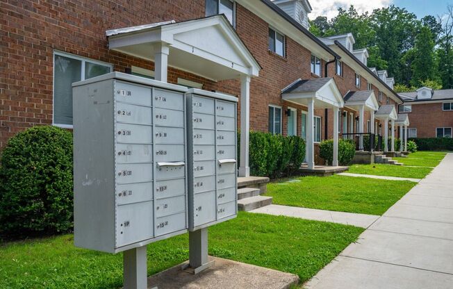Gated Community near Collier Park