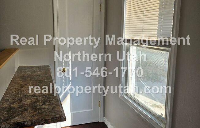 3 beds, 1 bath, $2,095