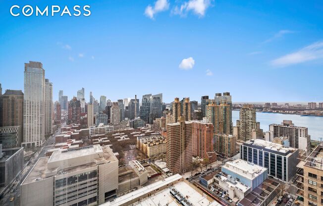 1 bed, 1 bath, 715 sqft, $7,000, Unit 32C