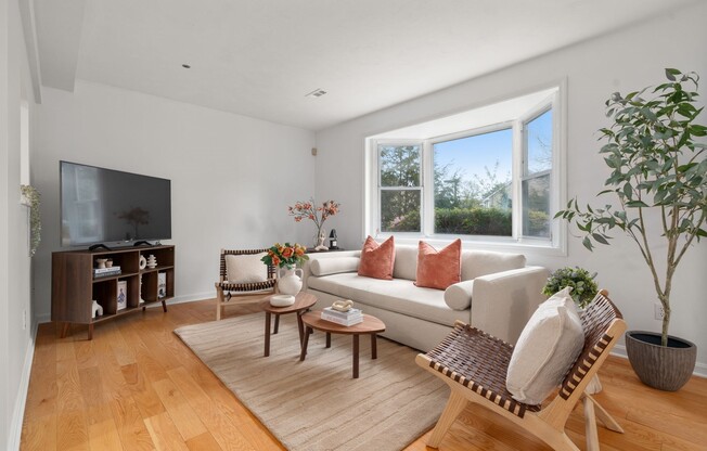 110 Coolidge Hill Rd