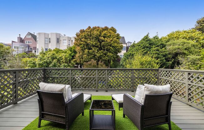 4Bd/2Ba Edwardian in Presidio Heights