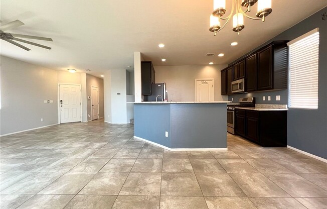 930 Safe Sapphire Way