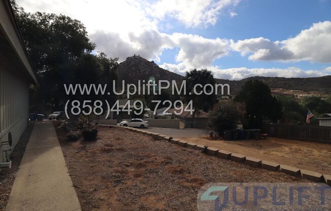 2 Bed, 1 Bath House on top Mountains of El Cajon! $2000 Dep.