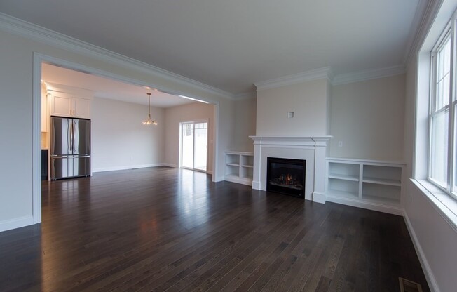 101 OAKDALE AVE