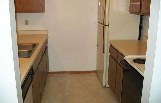 Tennyson Heights Apartments