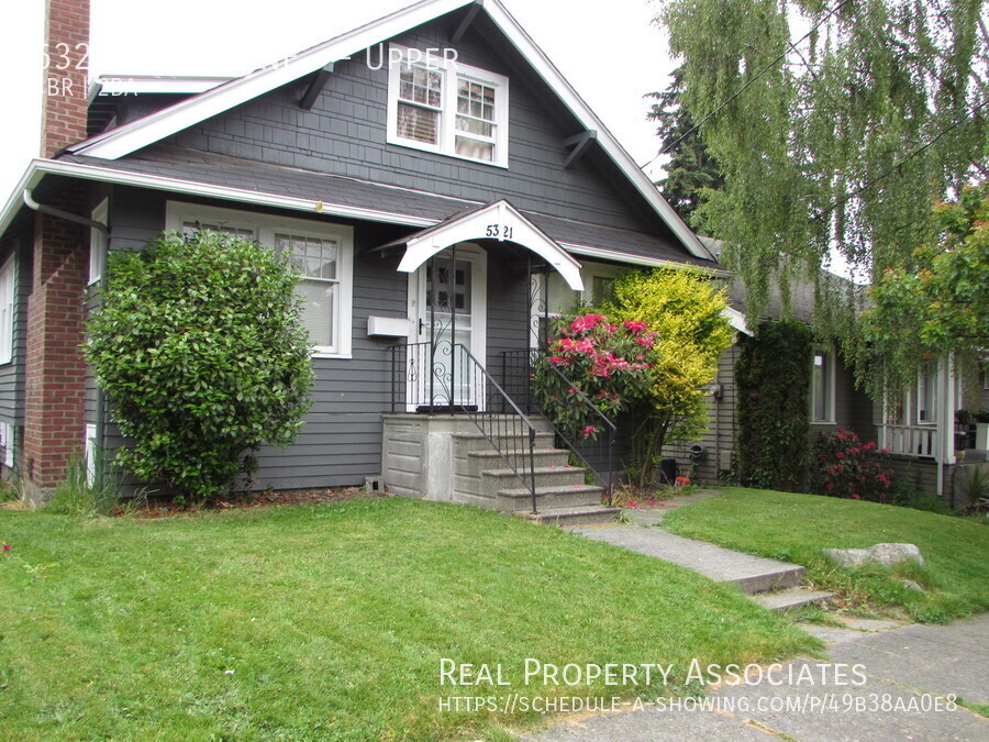 5321-7th Ave NE