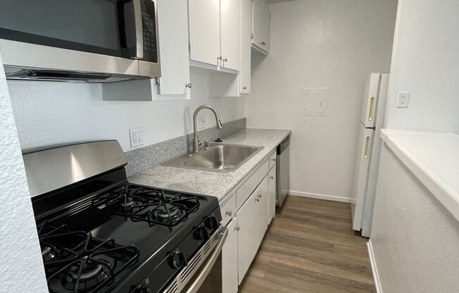 Studio, 1 bath, 500 sqft, $1,595, Unit 045#34