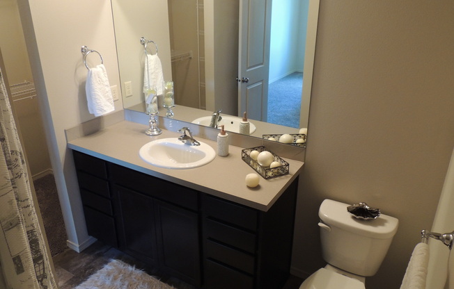 17610 17616 E COWLEY AVE