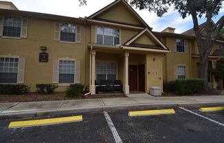 ALTAMONTE SPRINGS: Gated Community, 1 bed/1 bath AVAILABLE NOW!