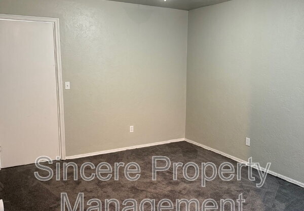 11808 BIGGS CIR