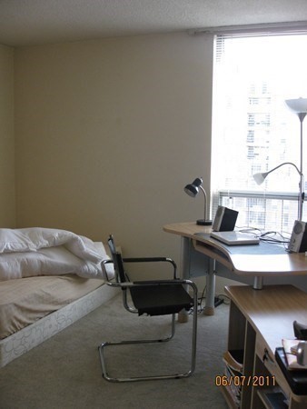 2 beds, 2 baths, 1,000 sqft, $3,900, Unit 1002