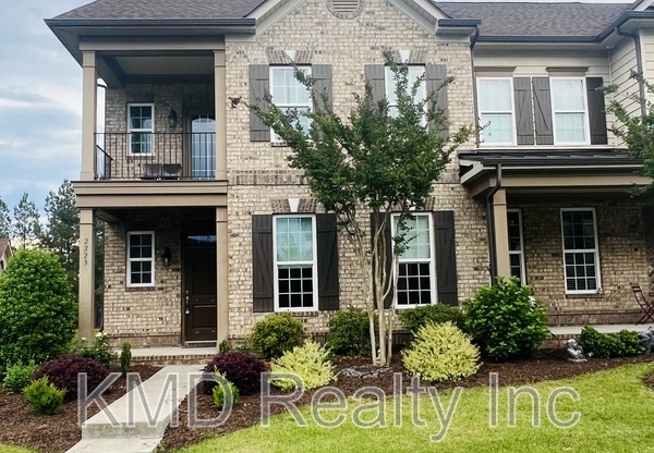 2223 EVERSHAM DR NW