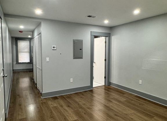 170 PUTNAM
