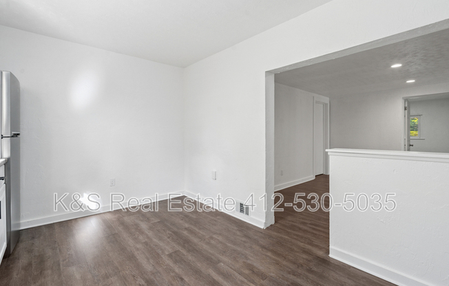 922 AVE 1
