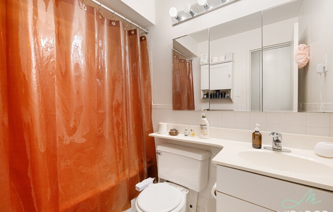 1 bed, 1.5 baths, $4,795, Unit 3B