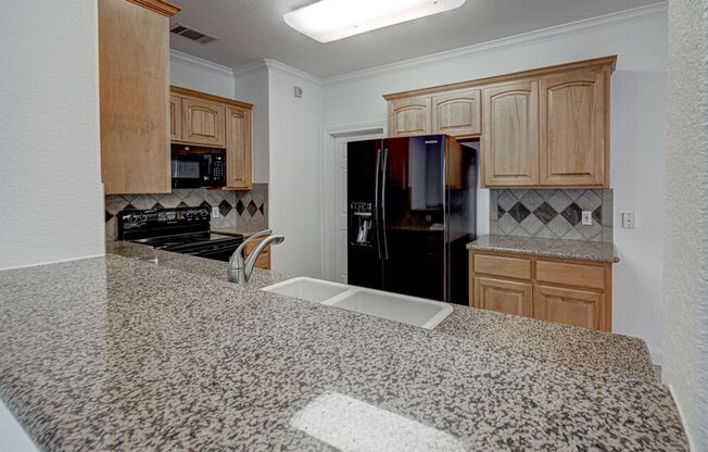 2 beds, 2 baths, $1,895, Unit # 301