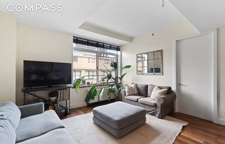 84 FRONT ST
